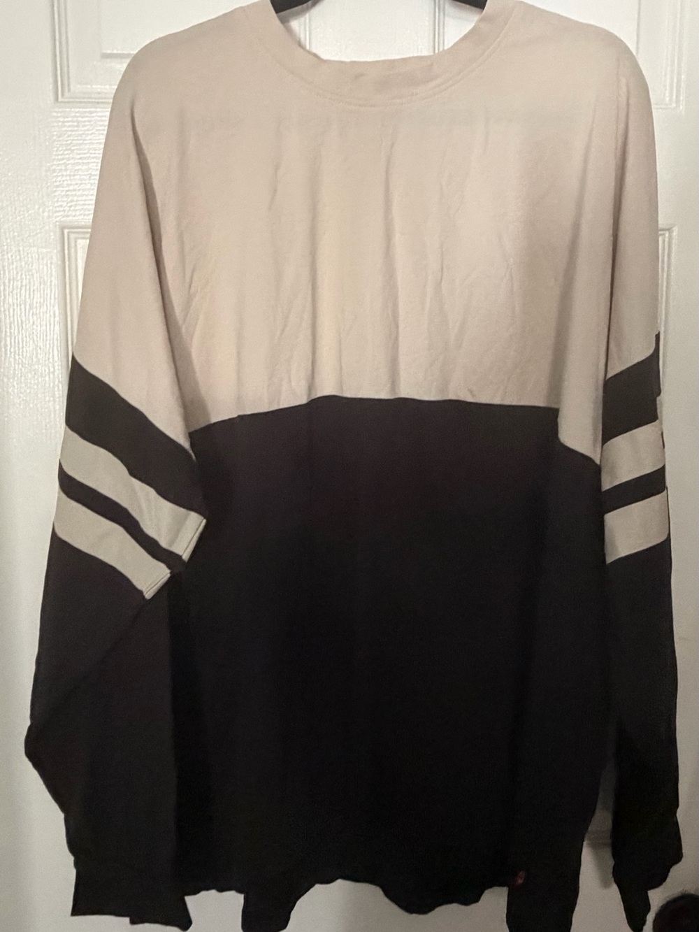 Two-Tone Crewneck Sweatshirt in Beige and Brown